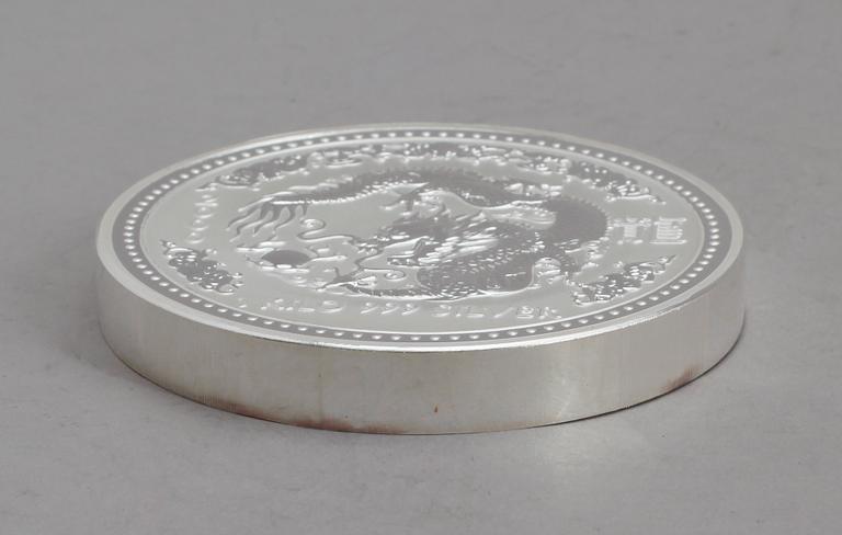 SILVERMYNT, 30 dollars, Elizabeth II, Australien, 1995. Vikt 1 kg.