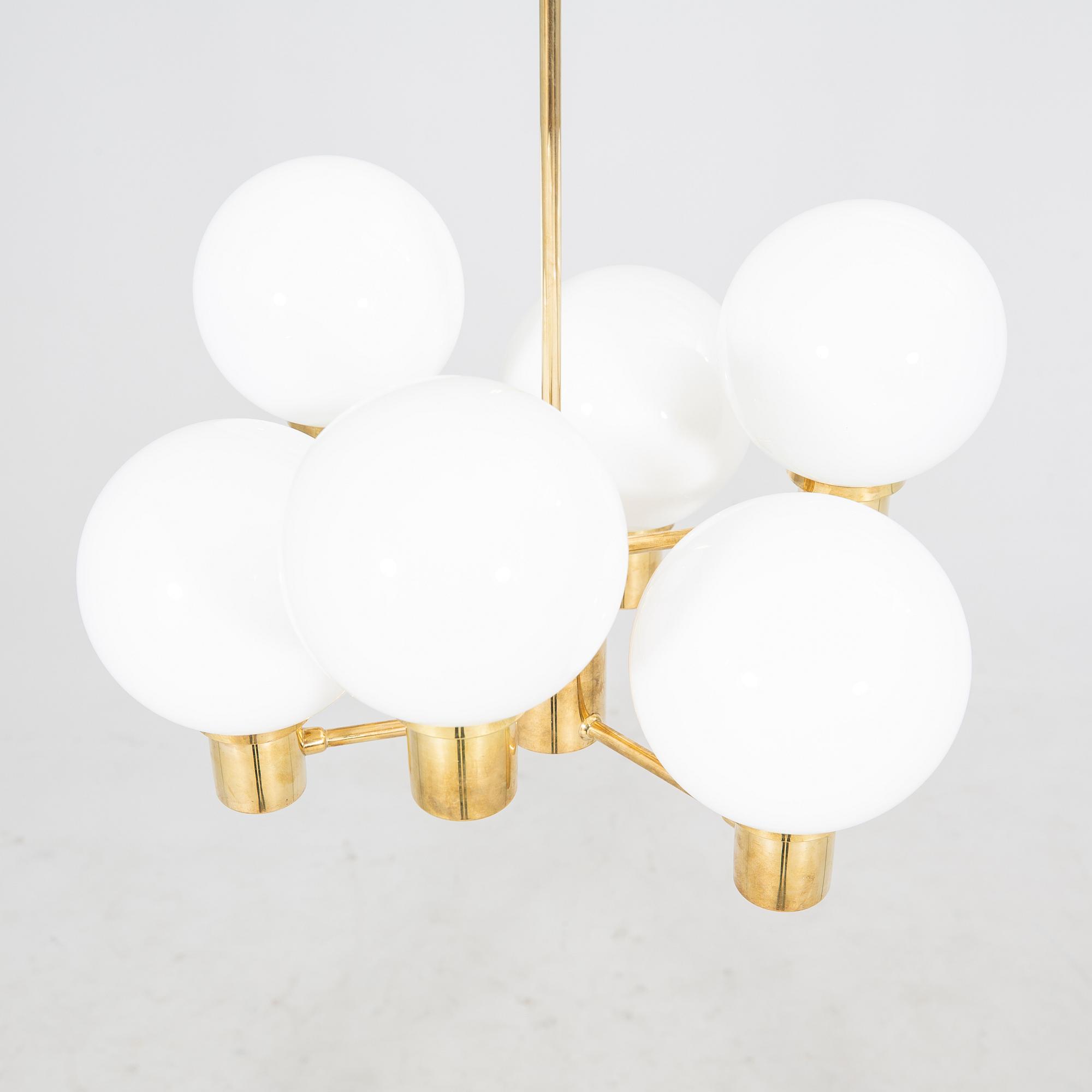 Taklampa 1900-talets mitt/andra hälft.