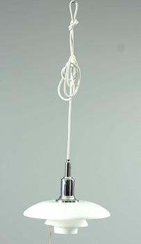 TAKLAMPA, 3/2 PH Pendeln. Design Poul Henningsen för Louis Poulsen. Danmark.