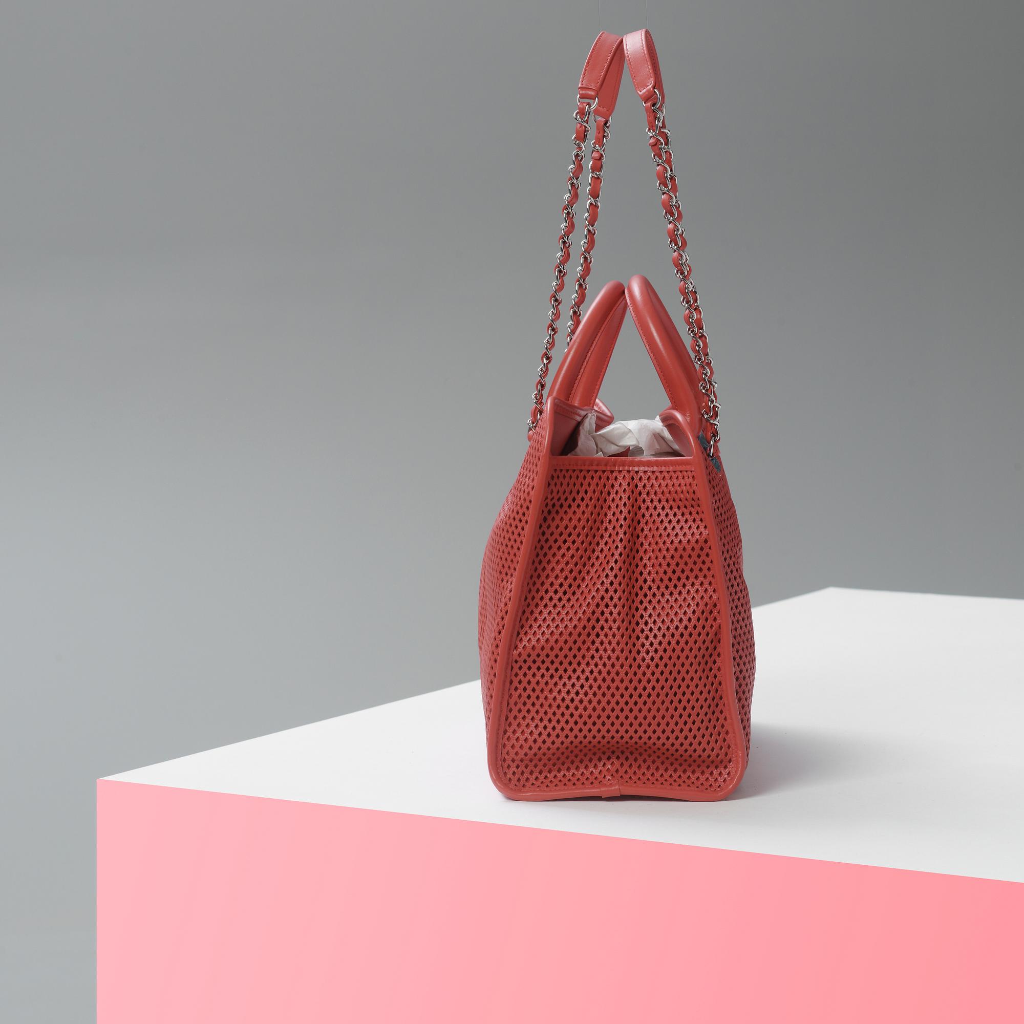VÄSKA, Chanel, "Up in the air tote bag" 2013.
