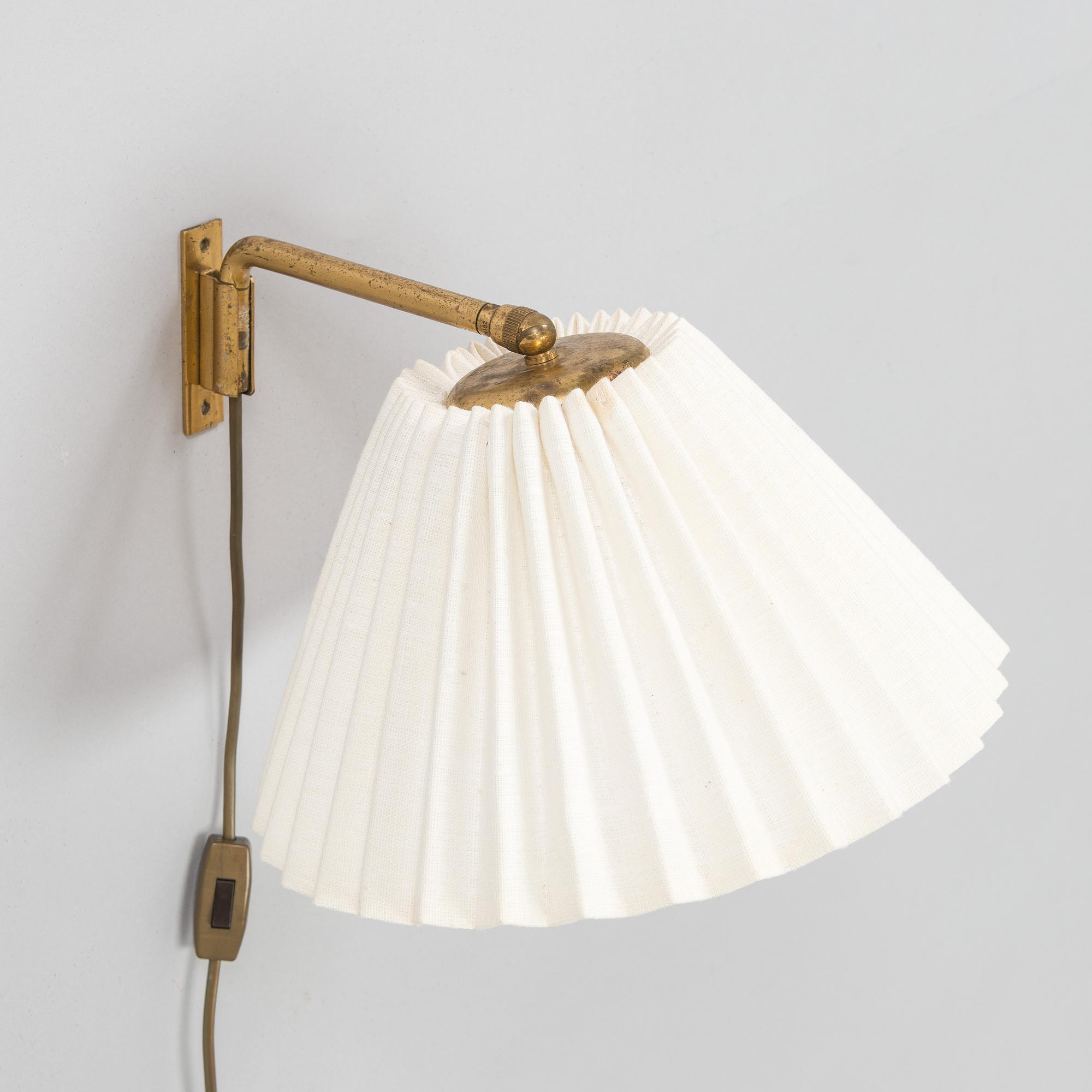 Lisa Johansson-Pape, vägglampa, Orno, 1900-talets mitt.