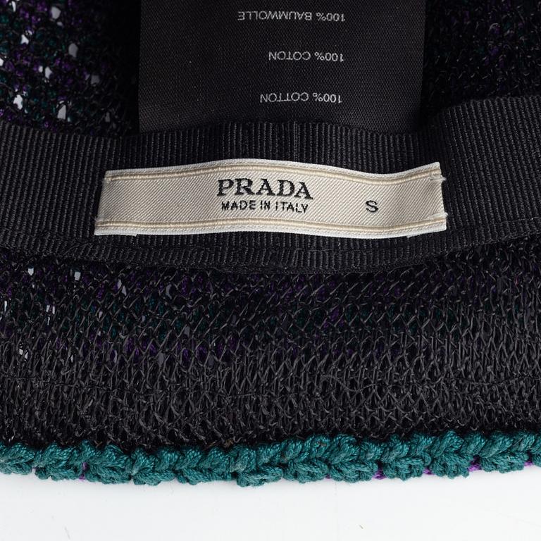 Prada, hatt, storlek S.