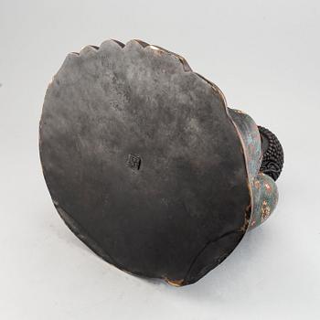 Buddha, cloissoné och brons. Troligen Kina, 1900-tal.