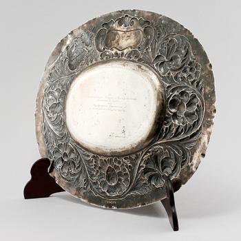 PRESENTERFAT, silver, Barockstil, Guldsmeds aktiebolaget, Stockholm, 1936. Vikt 1035 g.