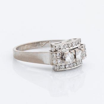 DIAMOND RING 18K whitegold brilliant and single-cut diamonds 0,53 ct in total inscribed.