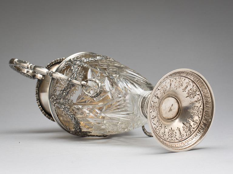 A Russian 20th century silver and glass amphora, marks of Ivan Chlebnikov, Moscow 1908-1917.