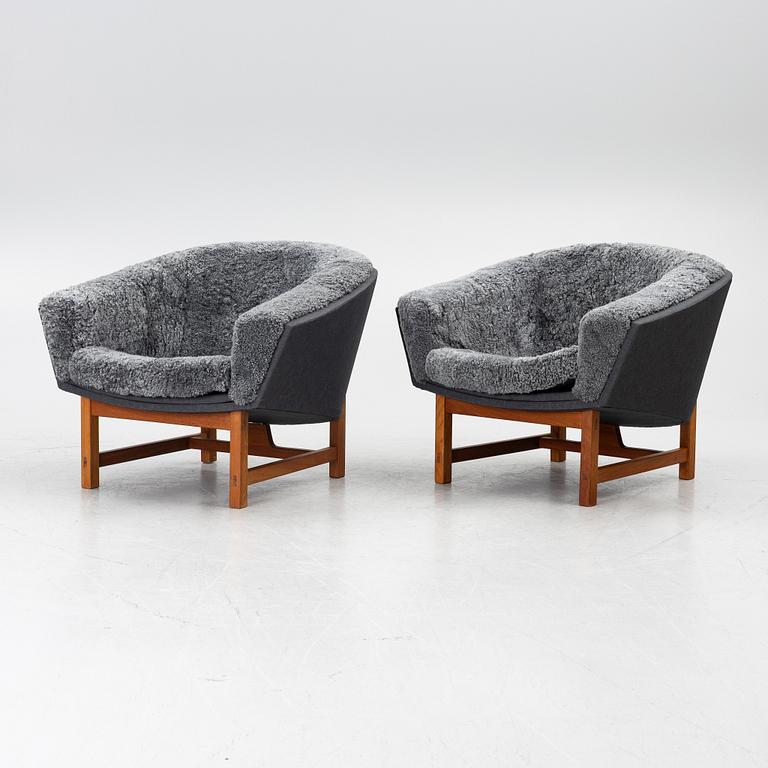 Lennart Bender, fåtöljer, ett par, "Corona", Ulferts, 1900-talets andra hälft.