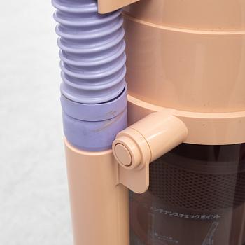 James Dyson, a vacuum cleaner, Apex, Japan, designed in 1986.