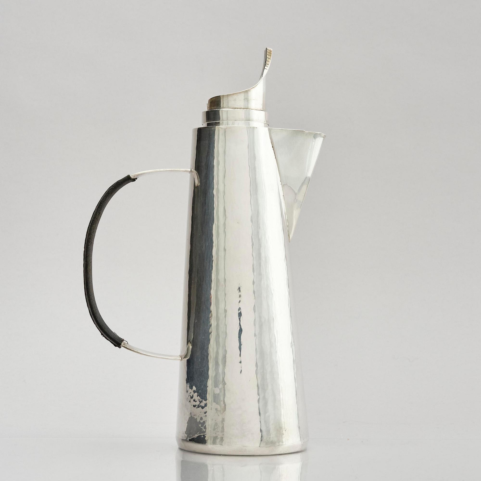 Ulf Trolle-Lindgren, a sterling silver three piece coffee set, Strömstad, Sweden 1967.