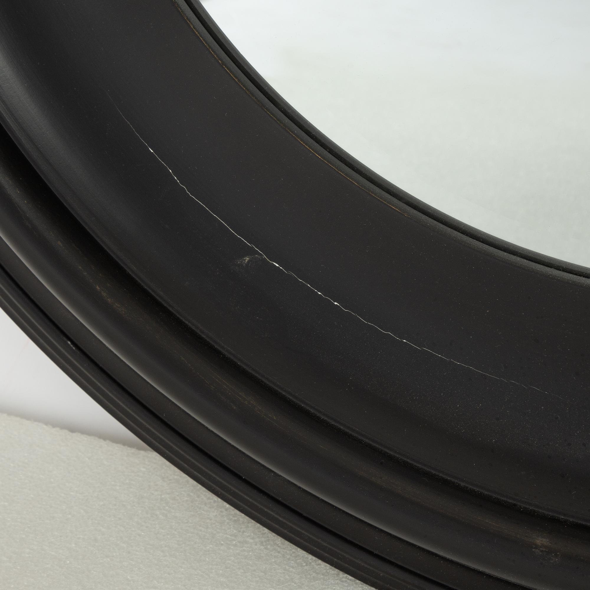 Mirror, contemporary manufacture.