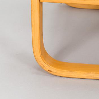 Alvar Aalto, serveringsvagn, modell 98, O.Y. Huonekalu- ja Rakennustyötehdas A.B. 1900-talets mitt.