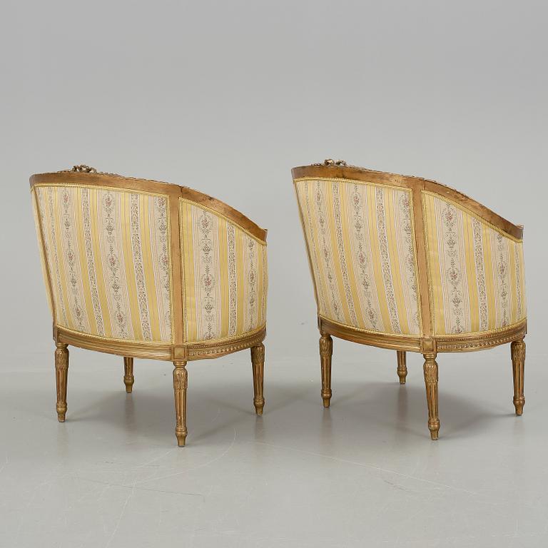 BERGERER, ett par, Louis XVI-stil, omkr år 1900.