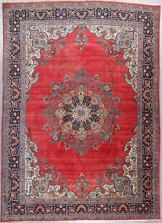 MATTA, sannolikt Kirman, ca 409x295 cm.