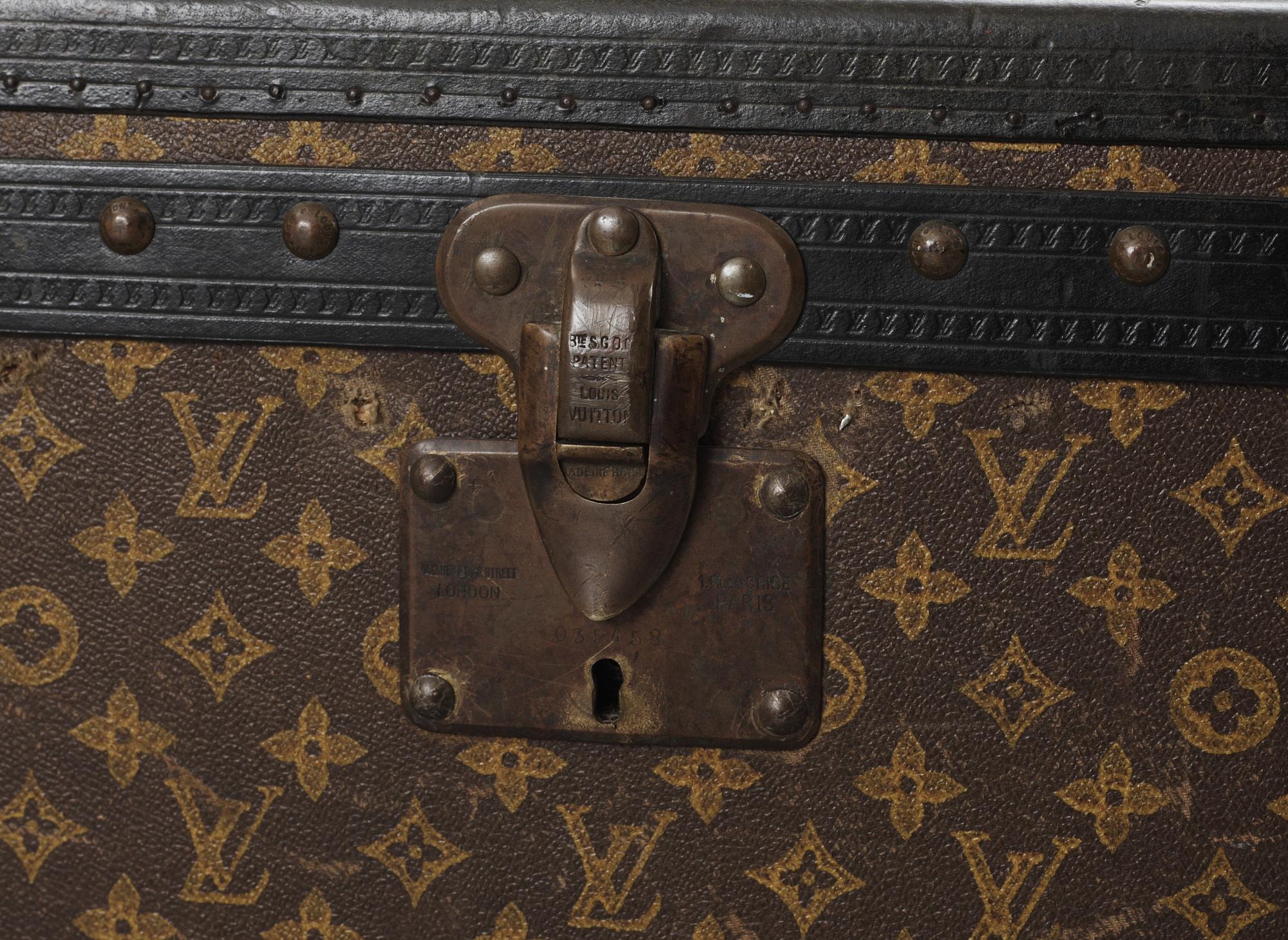 LOUIS VUITTON, koffert, 1900-talets början.