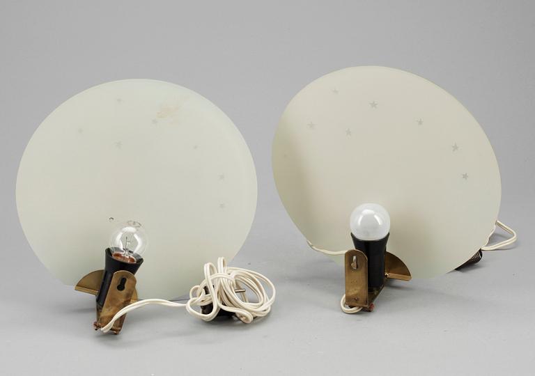 LAMPETTER, ett par, mässing och glas, art deco, 1900-talets andra kvartal.