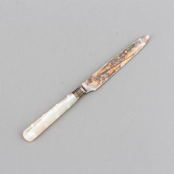 BESTICK, 24 delar, silver och pärlemor, Sheffield 1903.