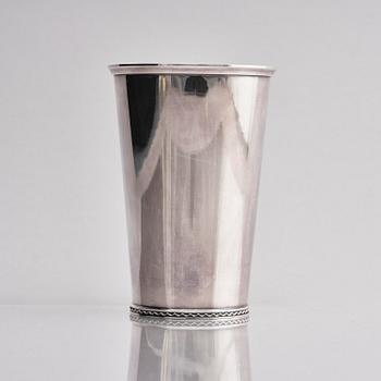 A sterling silver beaker, mark of Tore Eldh, Ceson, Gothenburg, Sweden 1972.