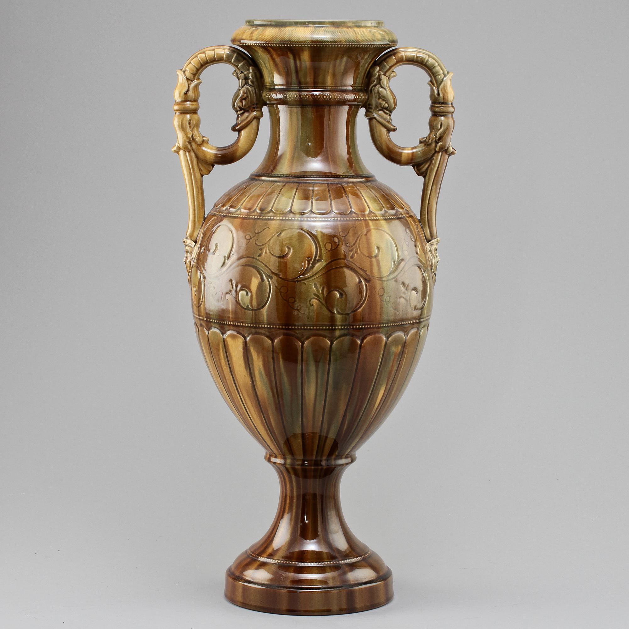 URNA, flintgods, sekelskiftet 1800/1900.