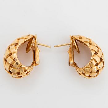 A pair of 18K gold Tiffany earrings "Vannerie".