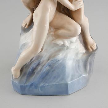 A porcelain figurine from Royal Copenhagen, nr 1132, 20th century.