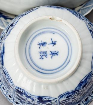 KOPPAR med FAT, 6 st, Kangxi-stil, 1900-tal, Kina.