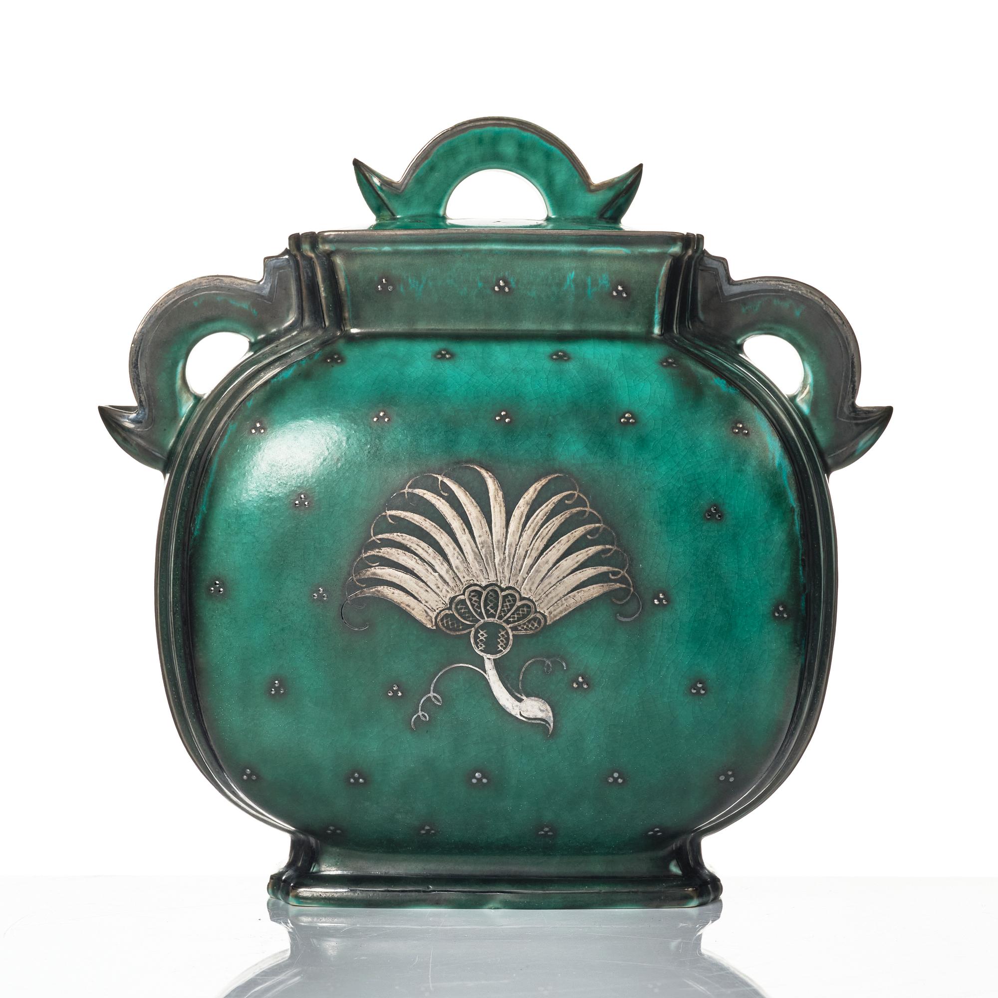 Wilhelm Kåge, a stoneware 'Argenta' urn with cover, model 935, Gustavsberg, Sweden, 1934.