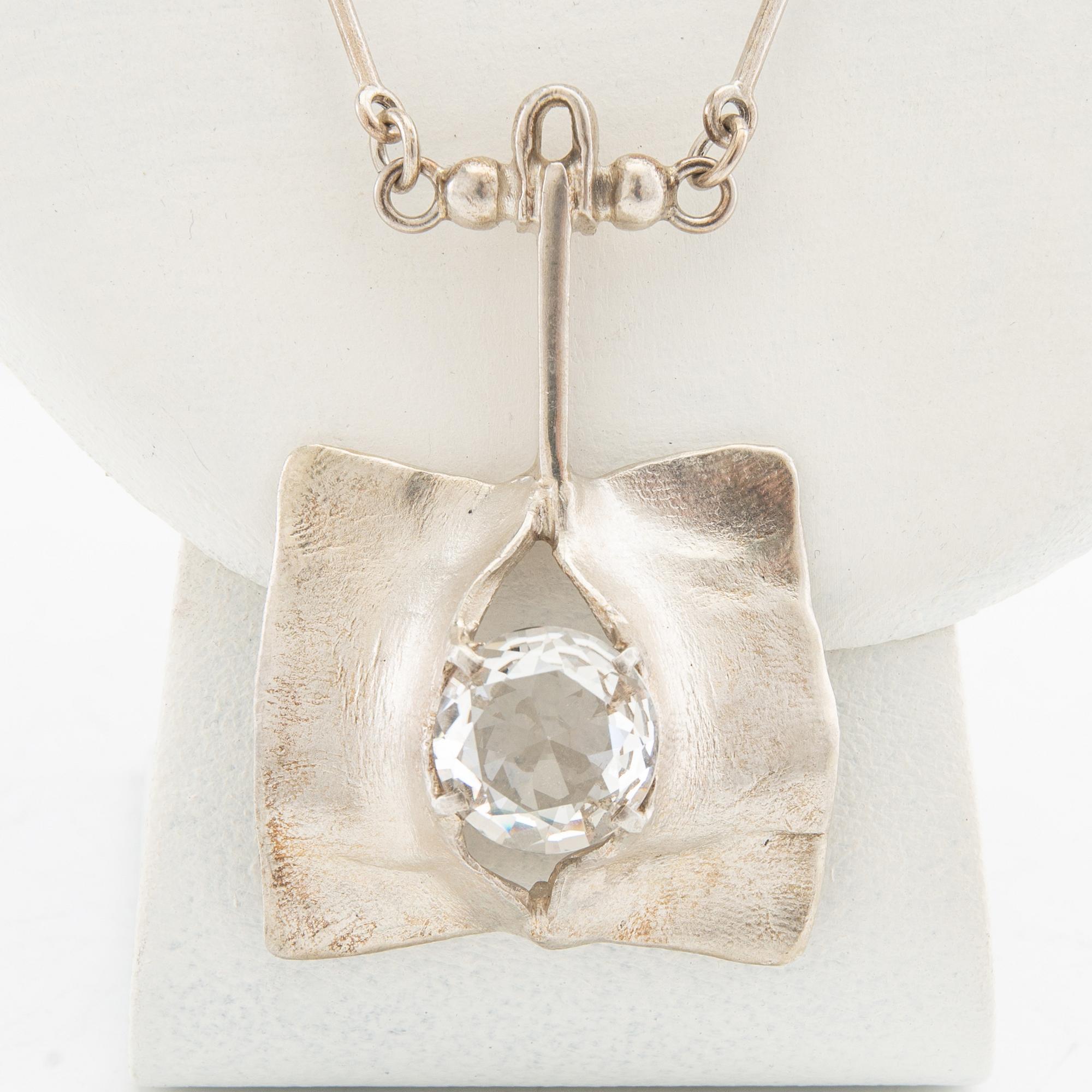 Magnus G:son Liedholm, necklace sterling silver and rock crystal signed.