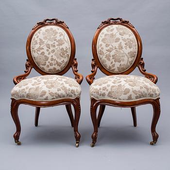 STOLAR, ett par, rokokostil, 1800-talets slut.