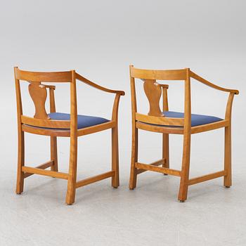 Carl Malmsten, A pair of "The City Hall Chair" armchairs.
