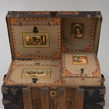 A trunk, late 19th century.