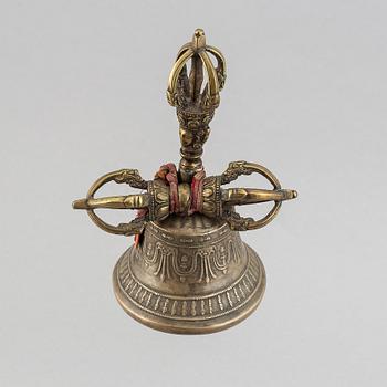 A bronze Ganta and Vajra, Tibet, 20th Century.