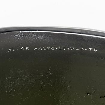 Alvar Aalto, three '3900-37-39-40' plates signed Alvar Aalto Iittala -56.