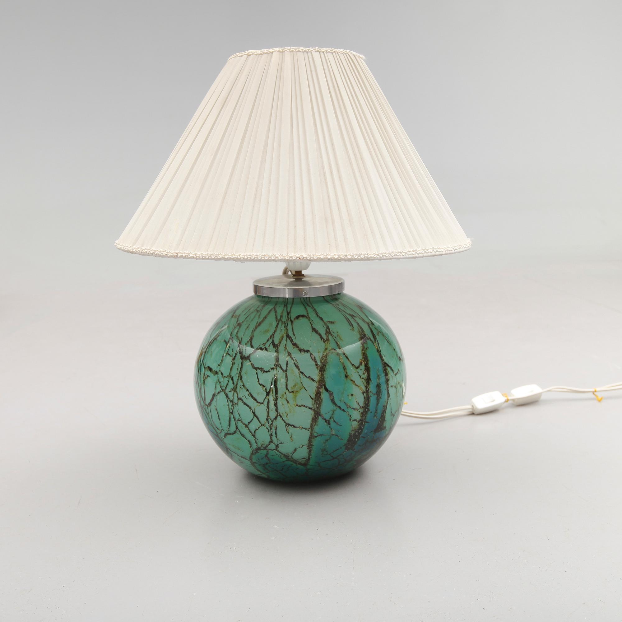BORDSLAMPA, glas och metall, WMF Ikora, 1900-talets andra hälft.