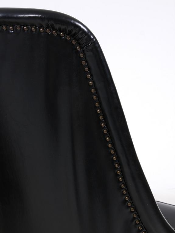 FÅTÖLJER, ett par, Ferdinand Lundqvist, omkring 1900-talets mitt.