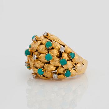 A RING set with turquoises and round brilliant-cut diamonds.