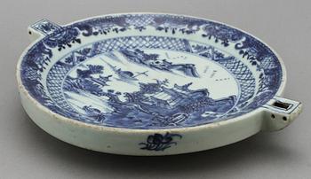 VÄRMEFAT, porslin, Kina, 1700/1800-tal.