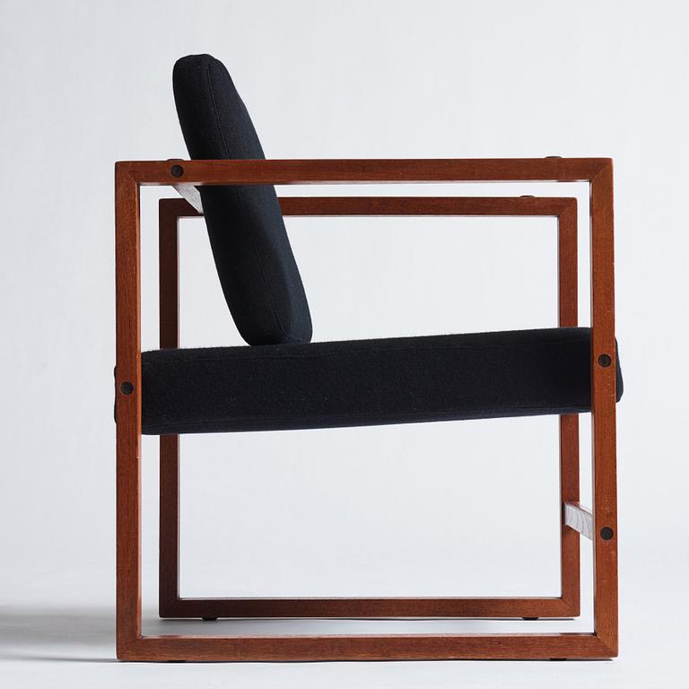 Ole Gjerløv Knudsen & Erik Korshagen, a pair of easy chairs for Søren Nielsen & Co, Denmark 1950s-60s.