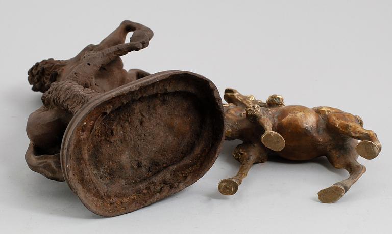FIGURER, 2 st, brons och metall, Kina, 1900-tal.