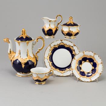 A 26 piece Meissen porcelain coffee service, 20th century.