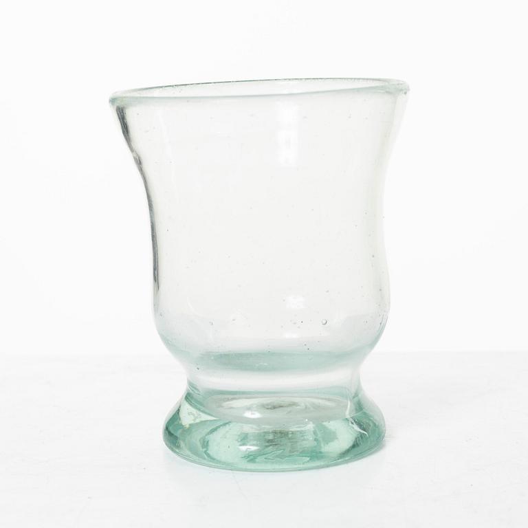 Glas, fyra stycken, Sverige, 1700-tal/tidigt 1800-tal.