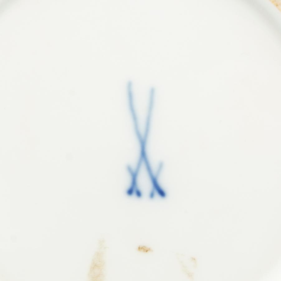 Bricka Meissen, rokokostil 1900-tal porslin.