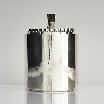 Georg Jensen, a sterling silver Tobacco jar, designed in 1926, Copenhagen 1933-1944.