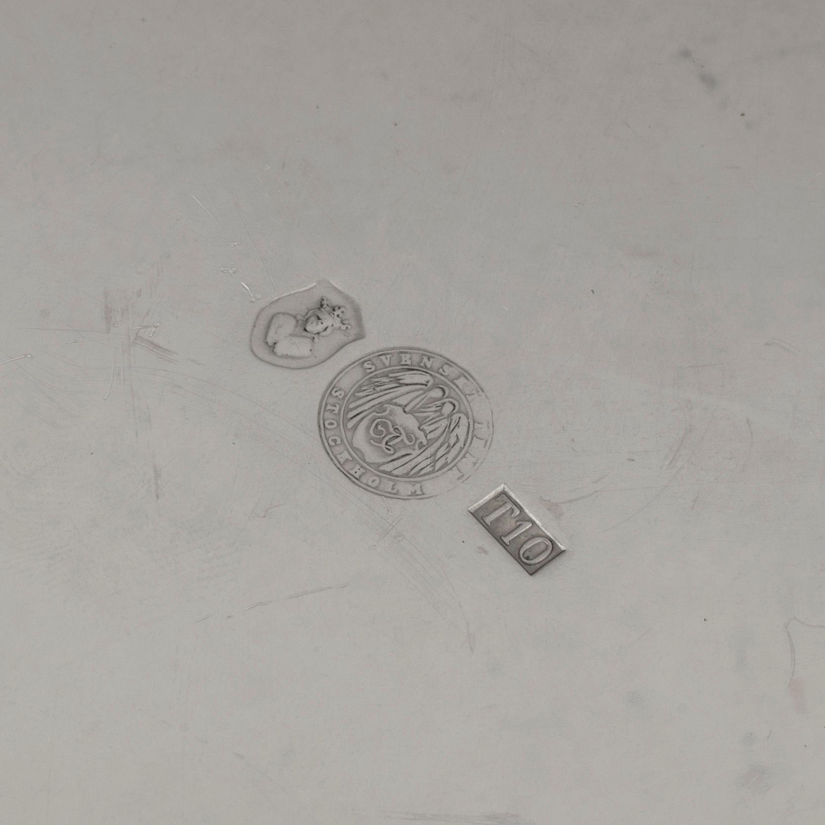 ESTRID ERICSON, ytterfoder 3 st, Firma Svenskt Tenn, Stockholm 1993. Modellen formgiven under 1920-talet.