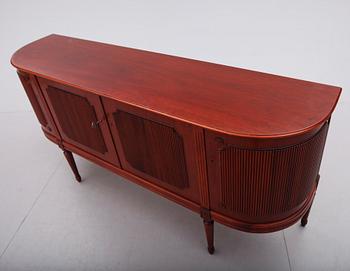 SIDEBOARD, gustaviansk stil, 1900-talets andra hälft.