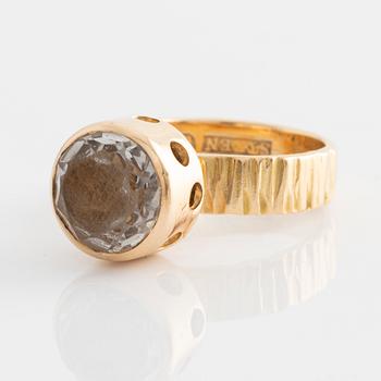 Ring, 18K gold with rock crystal, Steens goldsmith, Partille.