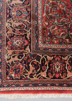 MATTA, troligen Isfahan, old, ca 346 x 256 cm.
