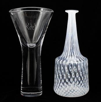 VASER, 2 st, glas, Bertil Vallien samt Sven Palmqvist, Boda åfors och Orrefors, 1900-tal.