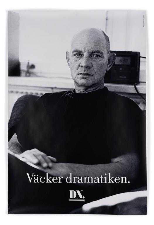 Poster, Lars Norén, "Väcker dramatiken.", DN.