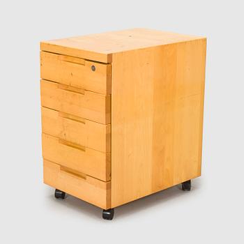 Aino Aalto, a late 20th century '297' drawer unit for Artek.