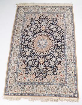 MATTA, orientalisk, ca. 180x115.